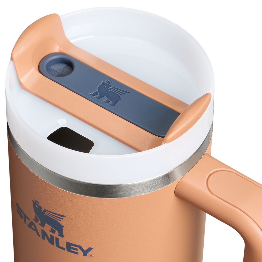 Large Capacity The Quencher H2.0 Flowstate Tumbler | Stanley Create D331C - Double-Wall Vacuum Insulated Travel Tumbler with Straw Detail