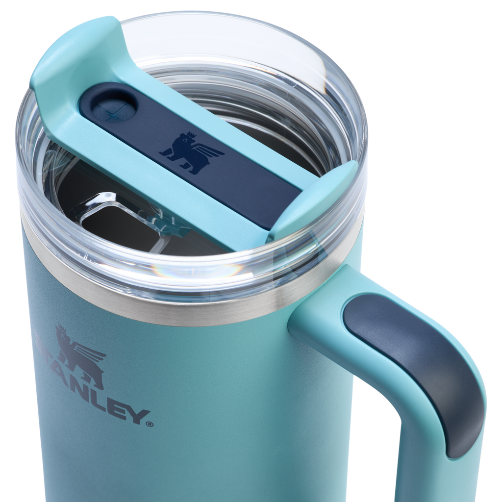 Large Capacity The Quencher H2.0 Flowstate Tumbler | Stanley Create D331C - Double-Wall Vacuum Insulated Travel Tumbler with Straw Detail