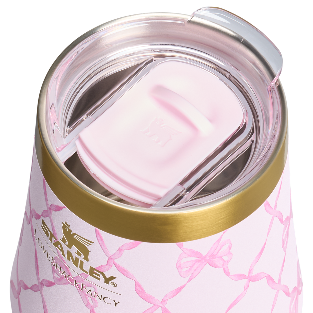 Shatterproof Luxury Stanley 1913 x LoveShackFancy Holiday Reserve Wine Tumbler D367F - Shatterproof Flavor-Preserving Cocktail Tumbler with Lid Detail